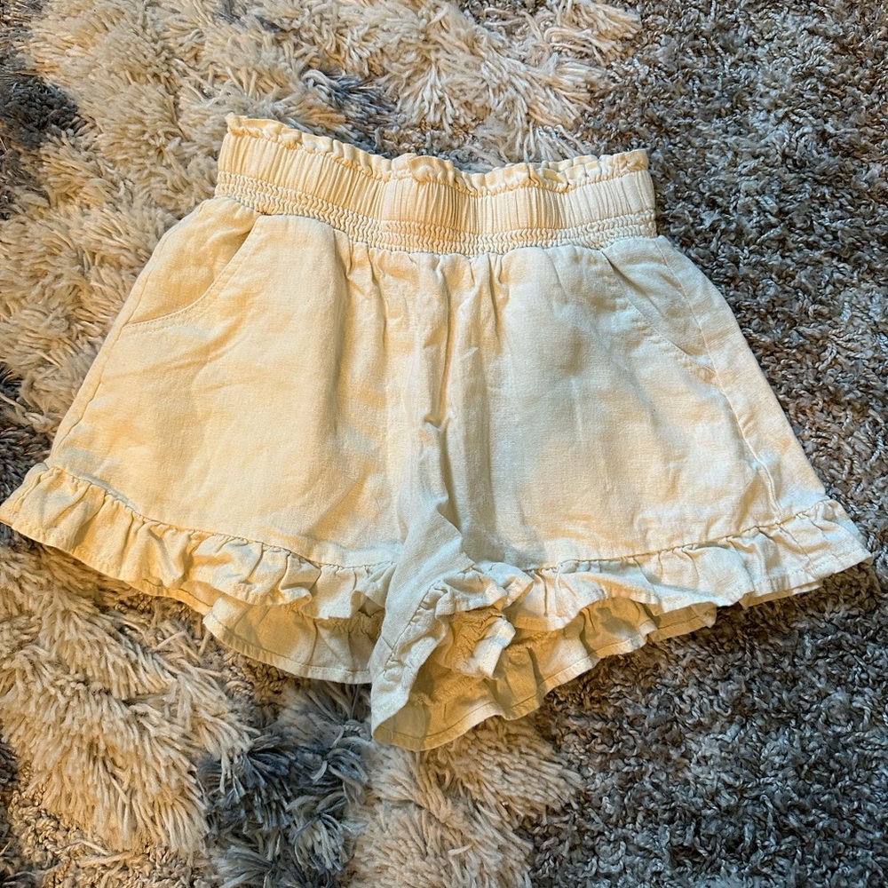 Vanilla Star Size Small Cream Twill Shorts
